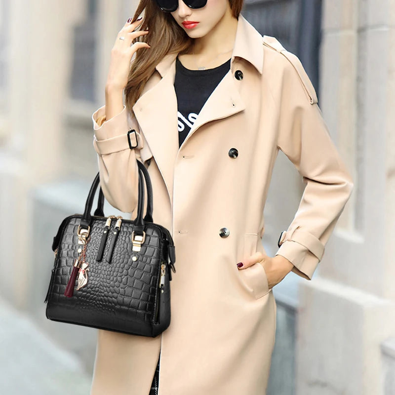 Yogodlns Luxury Crocodile Pattern Handbag Women Winter New PU Leather Tassel Shoulder Bag Brands Design Handle Bag Lady Purse - She Vibess By C2P