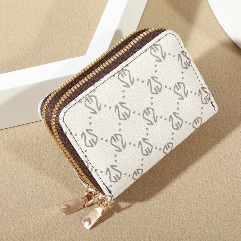 Chic Vintage Zippered Card Holder Wallet for Women - Secure Multi-Card Slots, Fashionable Faux Leather with Coin PurseLuxurious - She Vibess By C2P