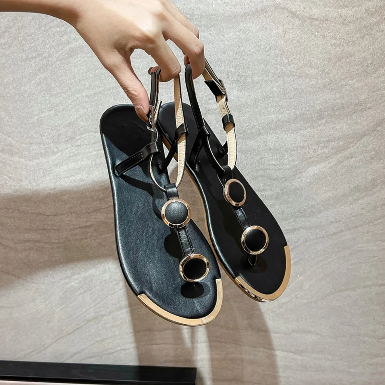 Women Sandals 2024 New Summer Casual Flat Sandals Flip Flops Luxury Designer Fashion Shoes Women Open Toe Daily Sandals Women - She Vibess By C2P