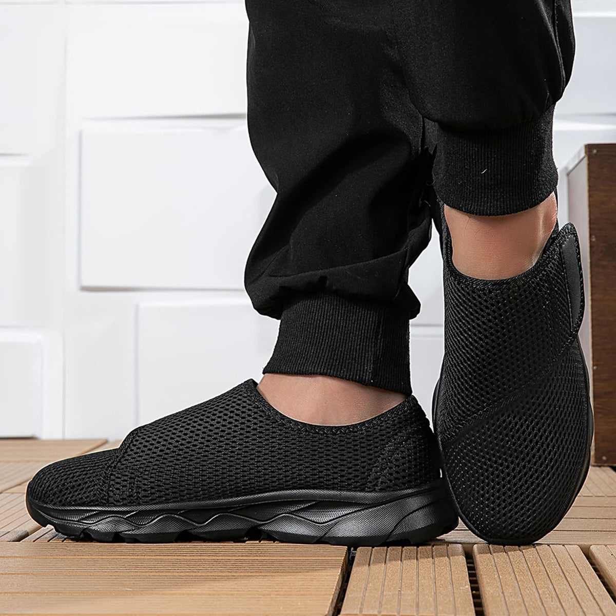 New Casual Orthopedics Wide Feet Swollen Shoes Thumb Eversion Adjusting Soft Comfortable Diabetic Shoe Walking Shoes - She Vibess By C2P