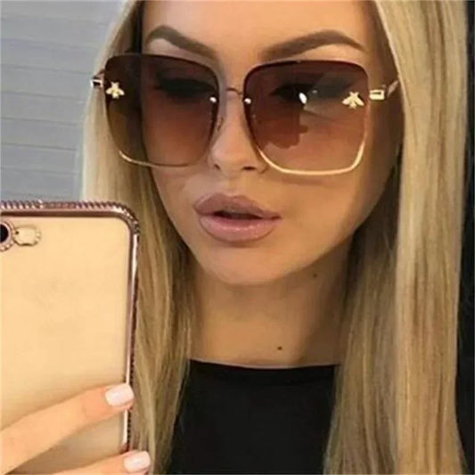 2024 New Fashion Lady Oversized Rimless Square Bee Sunglasses Women Men Small Glasses Gradient Sun Glasses Female UV400 - She Vibess By C2P