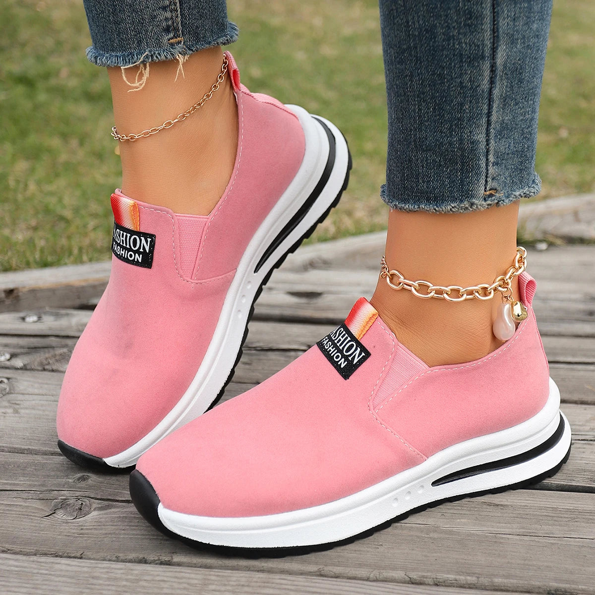 Sepatu Slip-On Kasual Wanita Musim Semi Musim Gugur Mode Baru Serbaguna Nyaman Mudah Dipakai Sepatu Tunggal