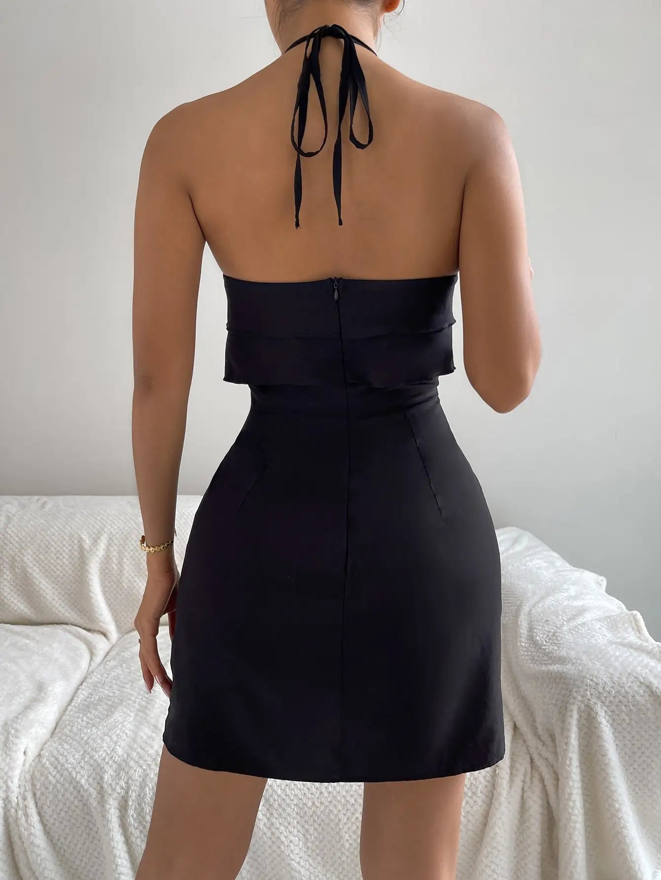 Summer Women's Hanging Neck Exposed Backpack Hip Skirt Fashionable Sexy Ruffled Edge Dress
