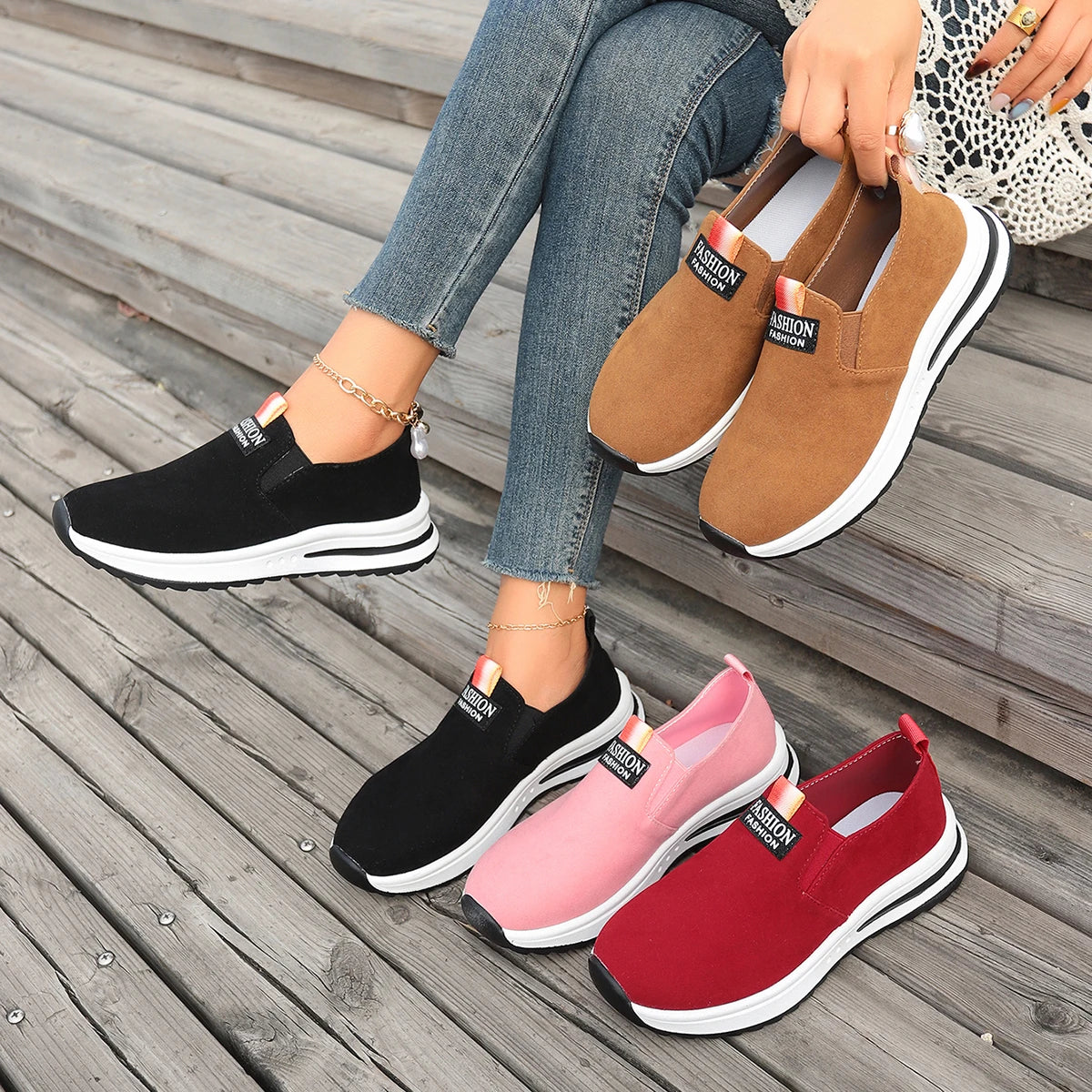 Sepatu Slip-On Kasual Wanita Musim Semi Musim Gugur Mode Baru Serbaguna Nyaman Mudah Dipakai Sepatu Tunggal