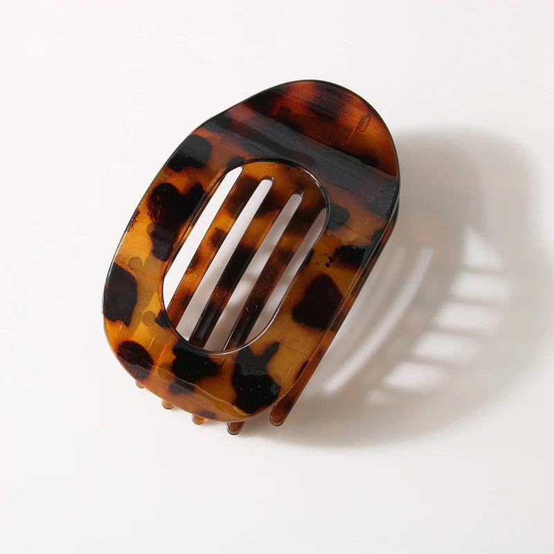 Fashion Oval Flat Hair Clips for Women New Design Leopard Large Flat round Claw Clip French Concord Hair Clips Hair Accessories